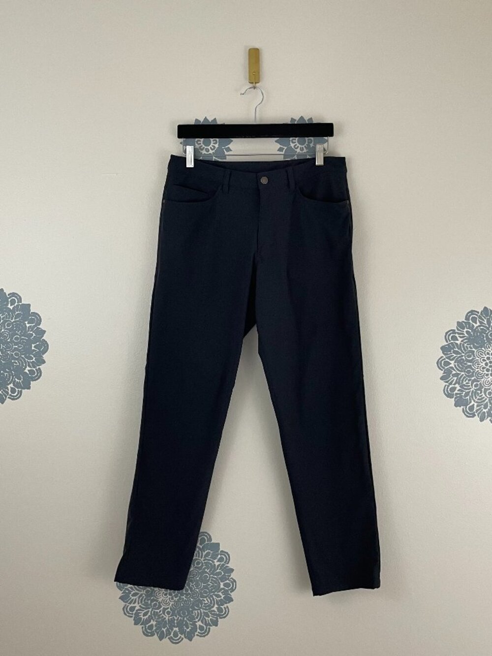 Lululemon ABC Classic Fit Pants Warpstreme Obsidian Gray Men's Size 32
